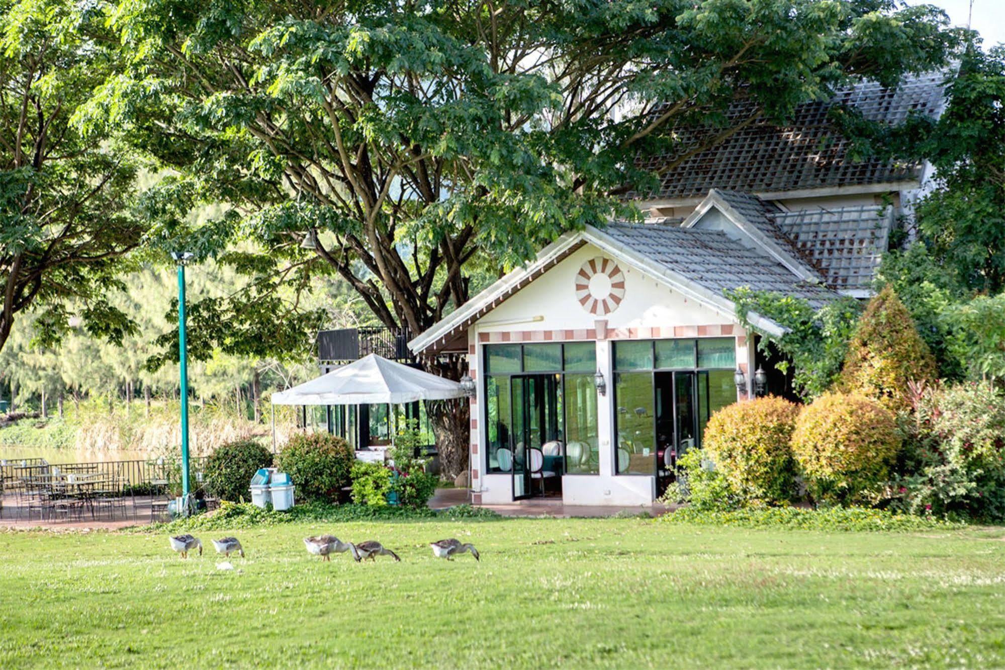 Chateau De Khaoyai Hotel & Resort Pak Chong Dış mekan fotoğraf