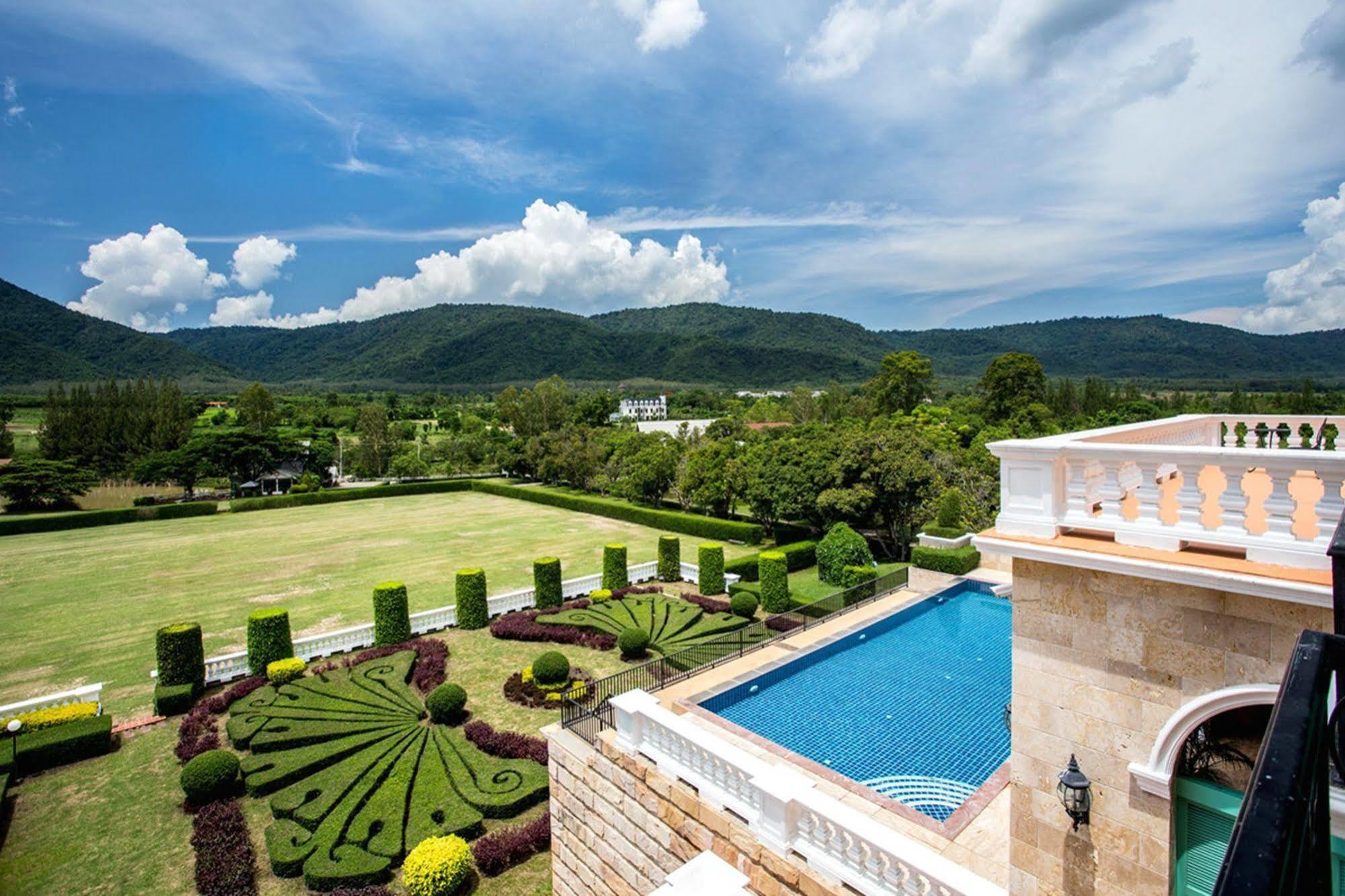 Chateau De Khaoyai Hotel & Resort Pak Chong Dış mekan fotoğraf